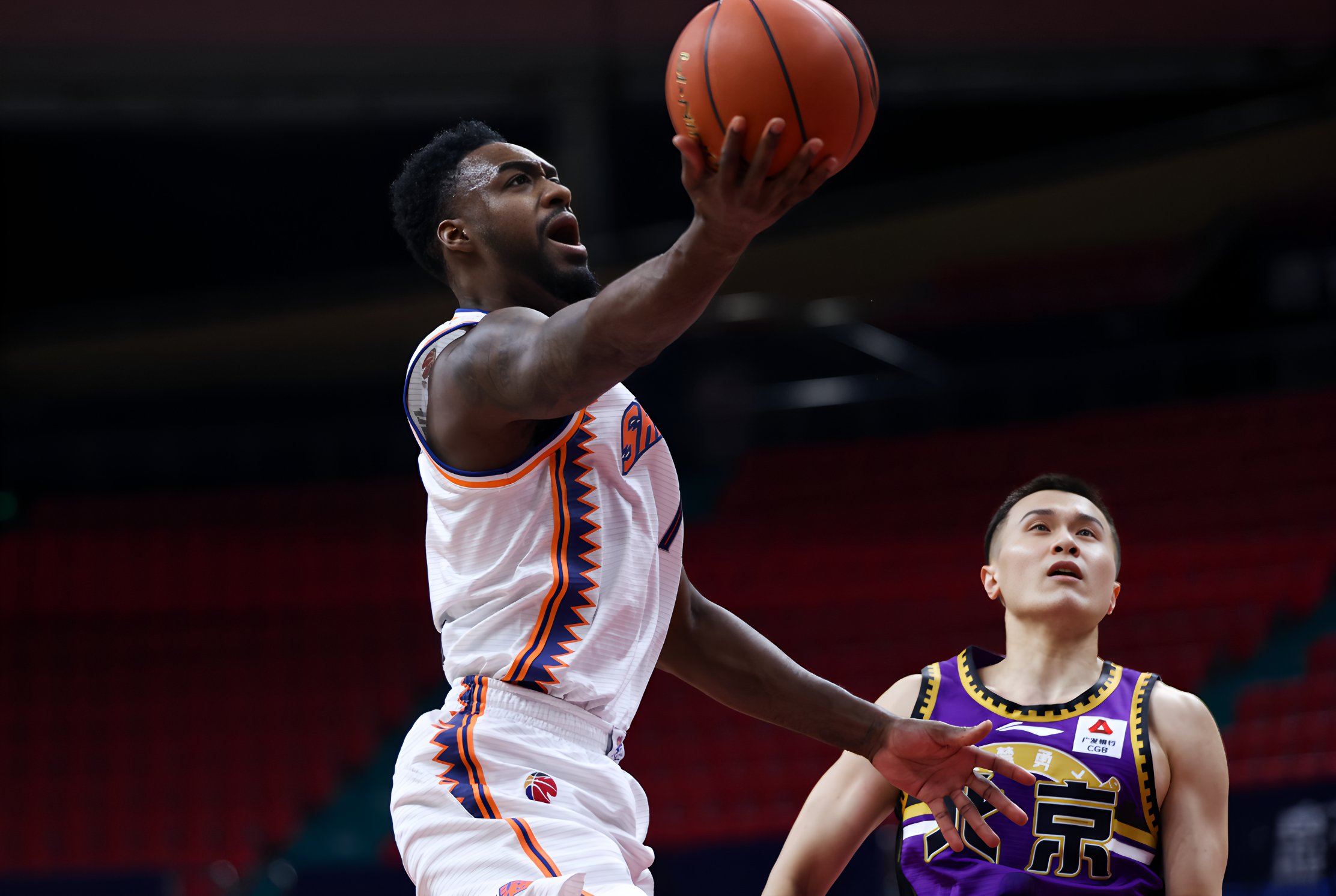 九游体育-离谱！清晨新疆广汇止住颓势冲刺阶段俄克拉荷马雷霆调整名单以备欧篮联，转会期山东男篮主帅复盘